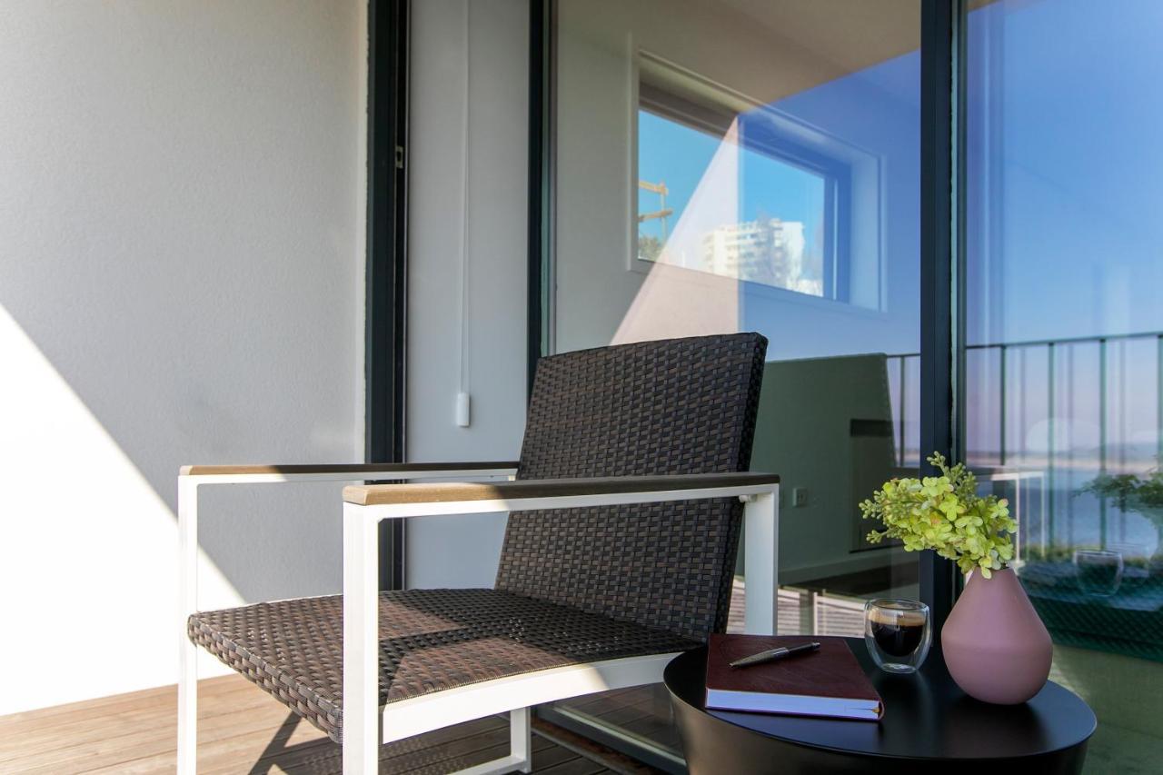 Lovelystay - Luxury 2Br Duplex Apartment In Foz Porto Ngoại thất bức ảnh
